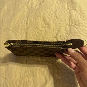 Louis Vuitton Pochette / Clutch